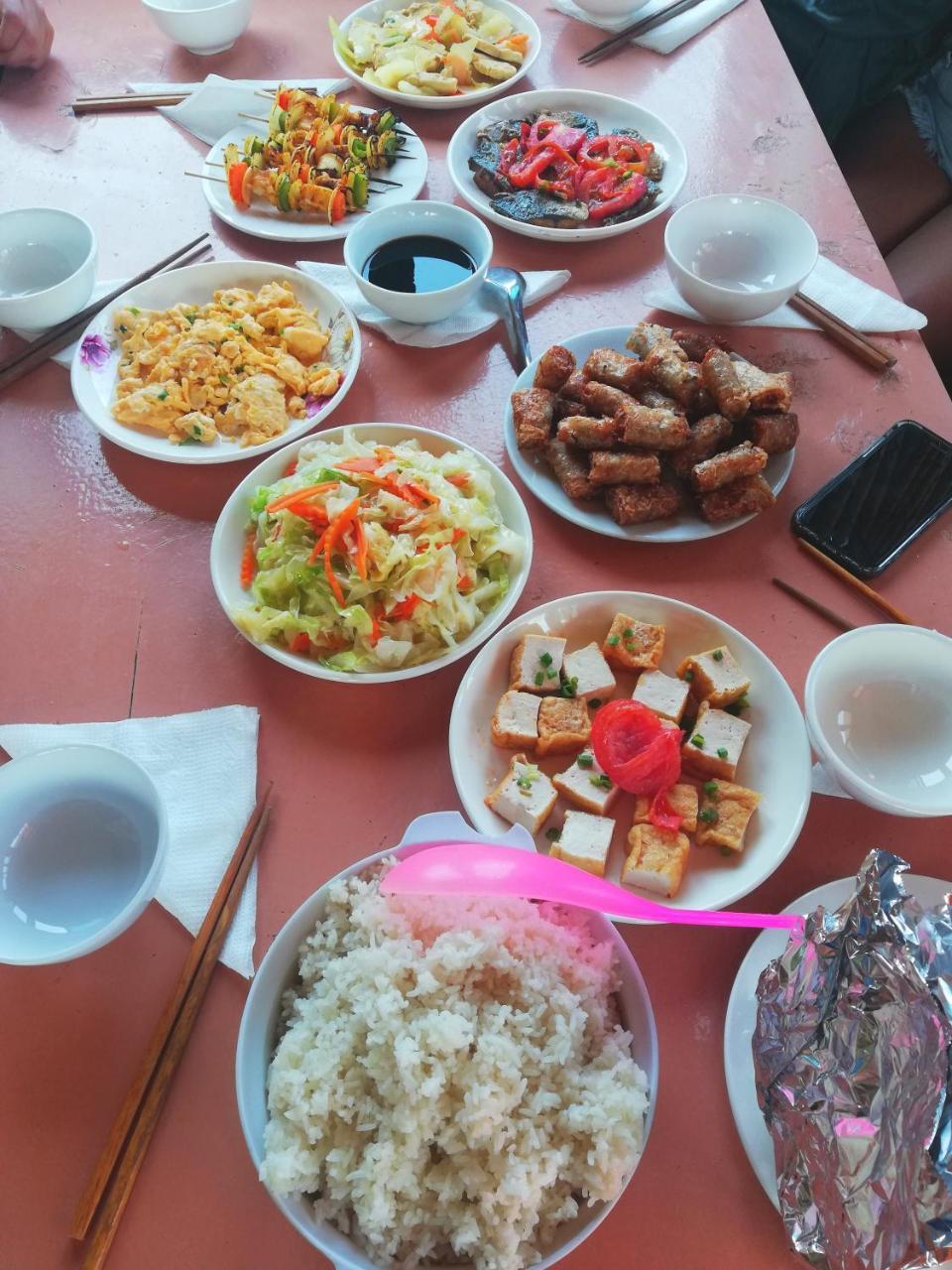 Full Moon Party Hotel Хайфон Екстер'єр фото